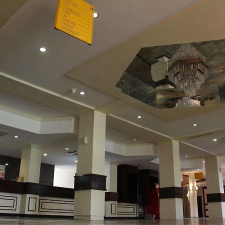 อกูรา โฮเต็ล Hotel อาบูจา ภายนอก รูปภาพ
