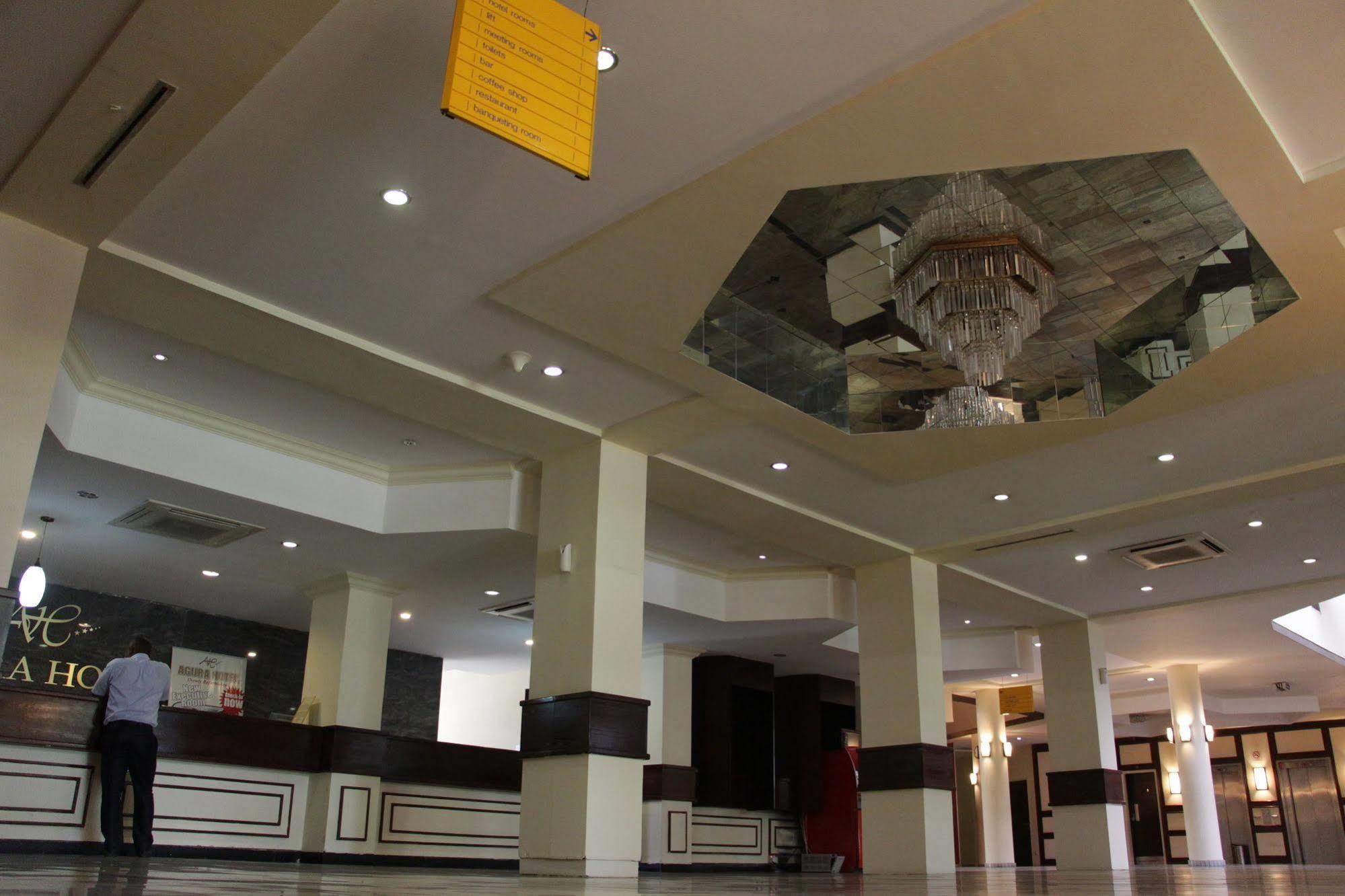 อกูรา โฮเต็ล Hotel อาบูจา ภายนอก รูปภาพ